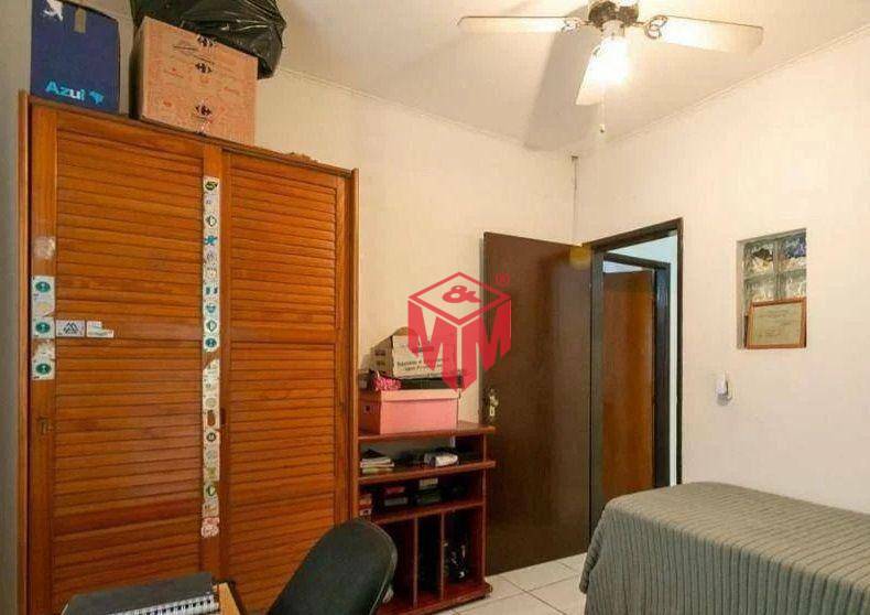 Sobrado à venda com 4 quartos, 260m² - Foto 12