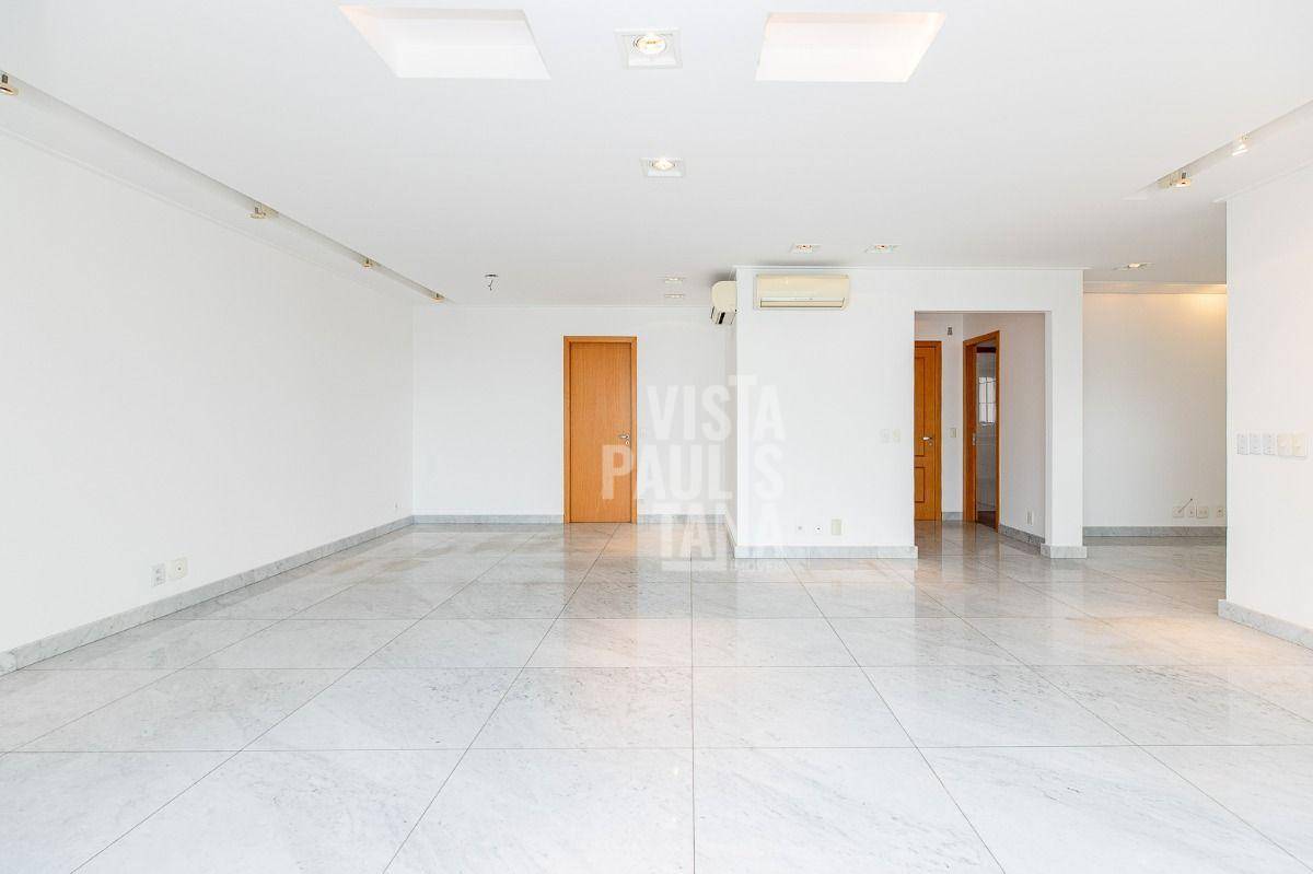 Apartamento à venda com 3 quartos, 190m² - Foto 8