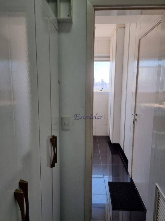 Apartamento à venda com 3 quartos, 192m² - Foto 16