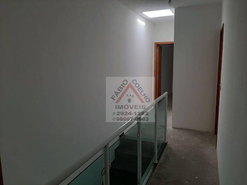 Sobrado à venda com 3 quartos, 190m² - Foto 3