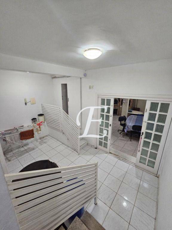 Sobrado à venda com 3 quartos, 160m² - Foto 17