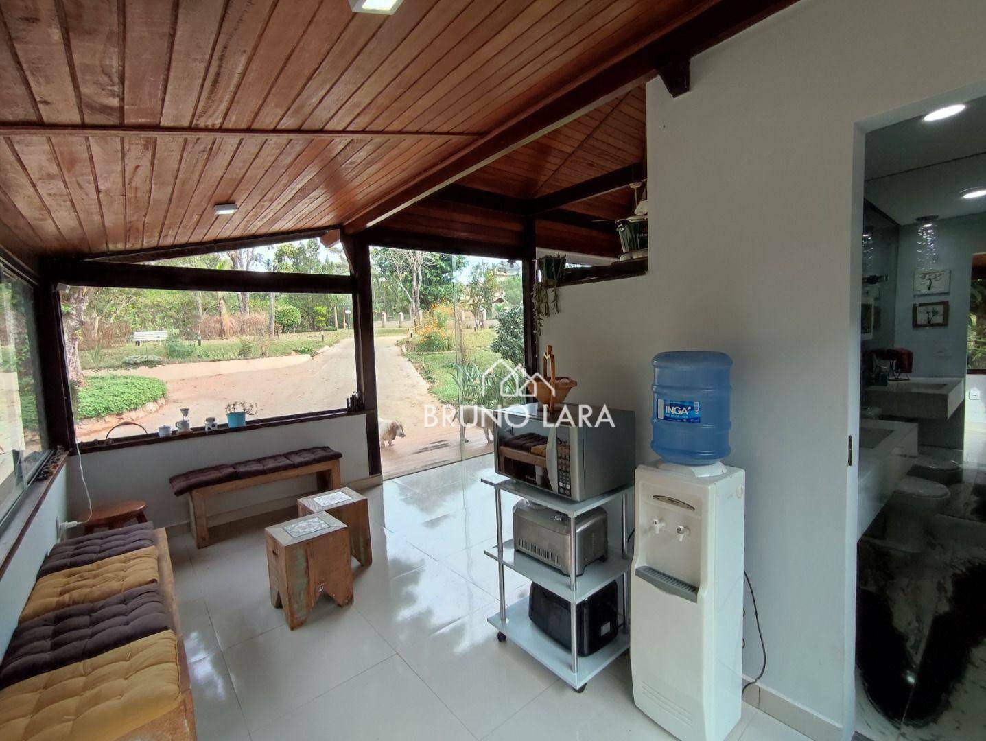 Casa de Condomínio à venda com 4 quartos, 230m² - Foto 22