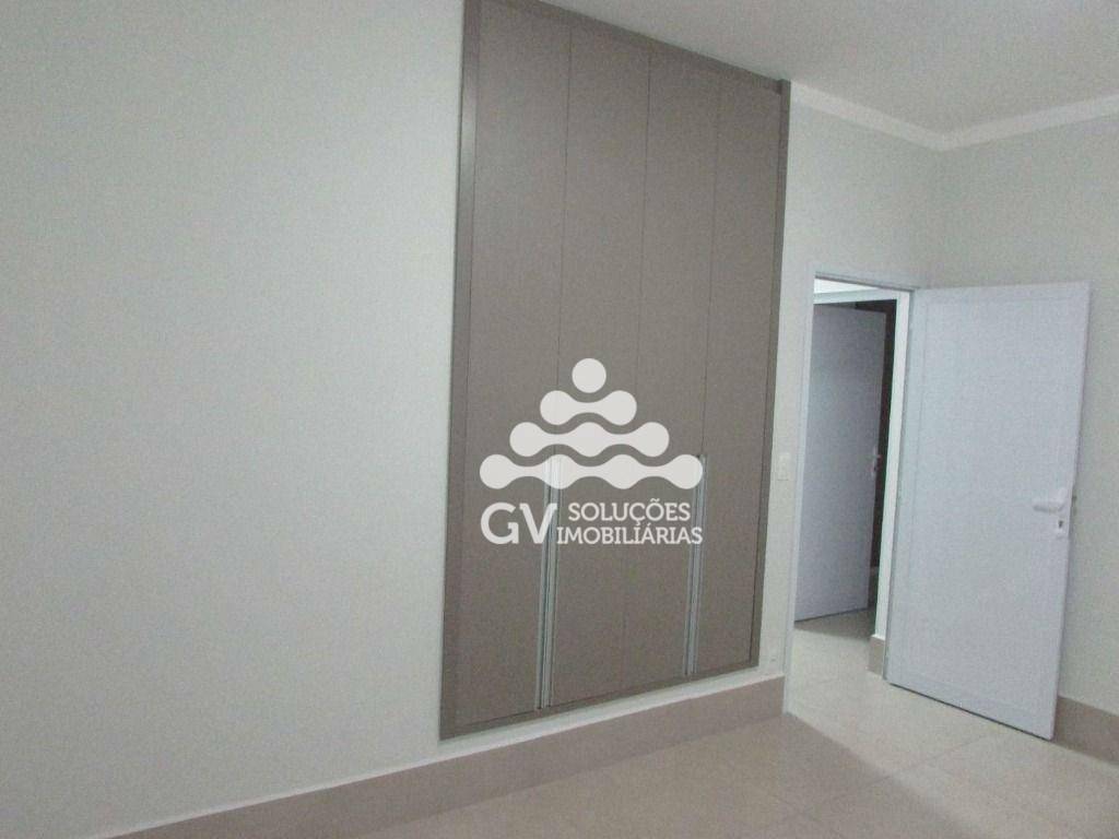 Casa à venda com 3 quartos, 170m² - Foto 14