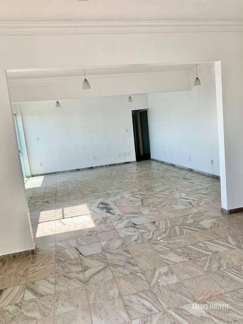 Cobertura à venda com 2 quartos, 224m² - Foto 8