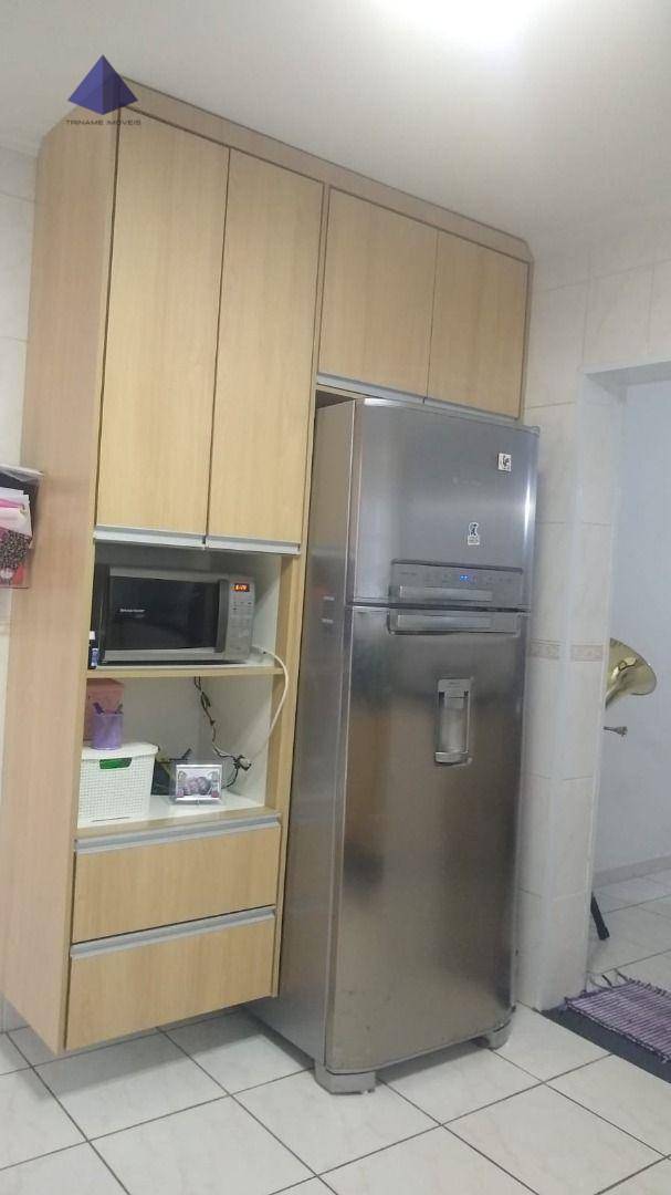 Sobrado à venda com 3 quartos, 250m² - Foto 38