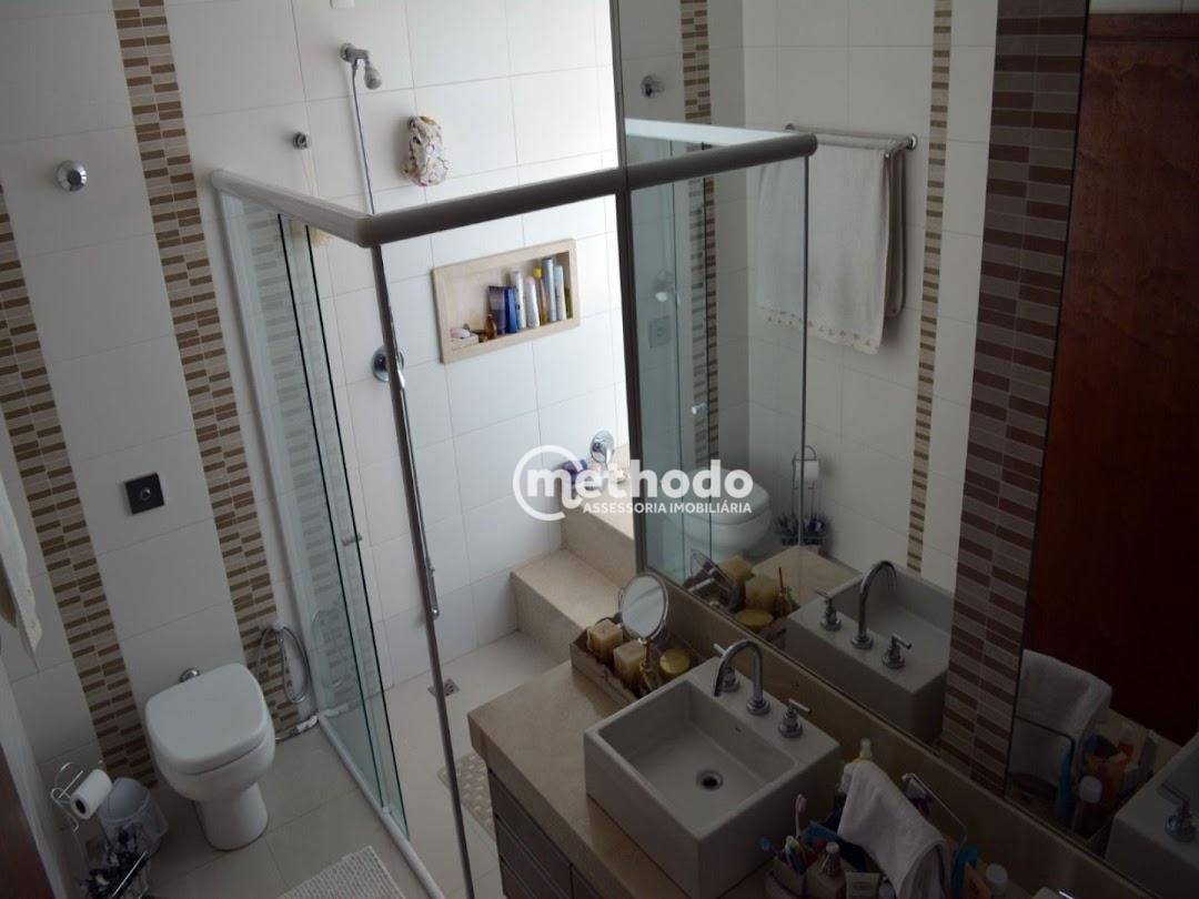 Casa de Condomínio à venda com 4 quartos, 360m² - Foto 15