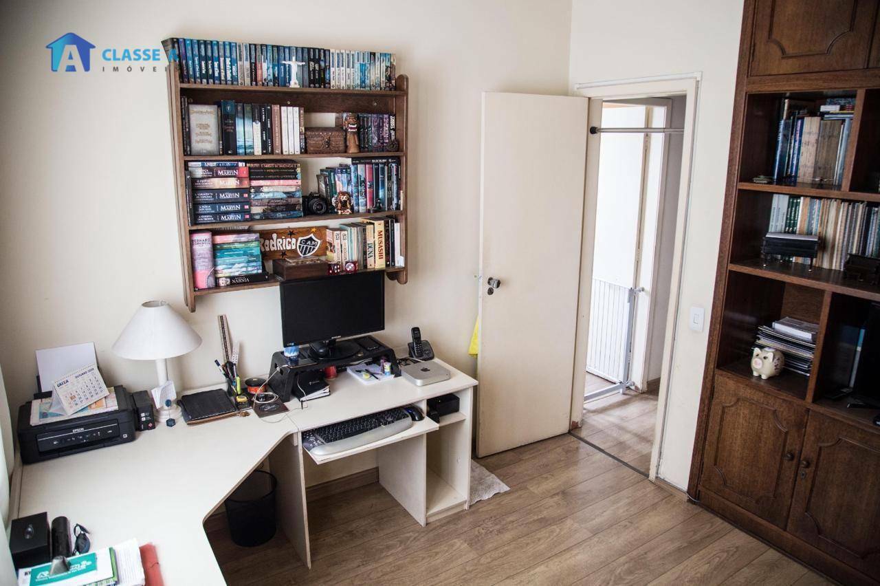 Apartamento à venda com 3 quartos, 140m² - Foto 19