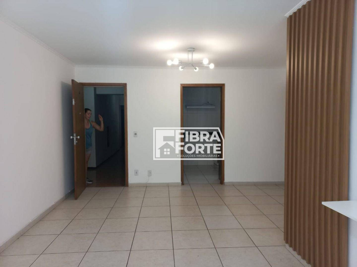 Apartamento para alugar com 2 quartos, 70m² - Foto 10