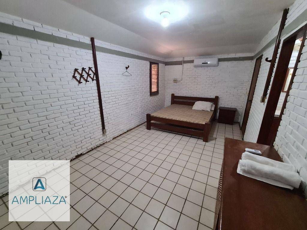 Casa à venda com 4 quartos, 300m² - Foto 28