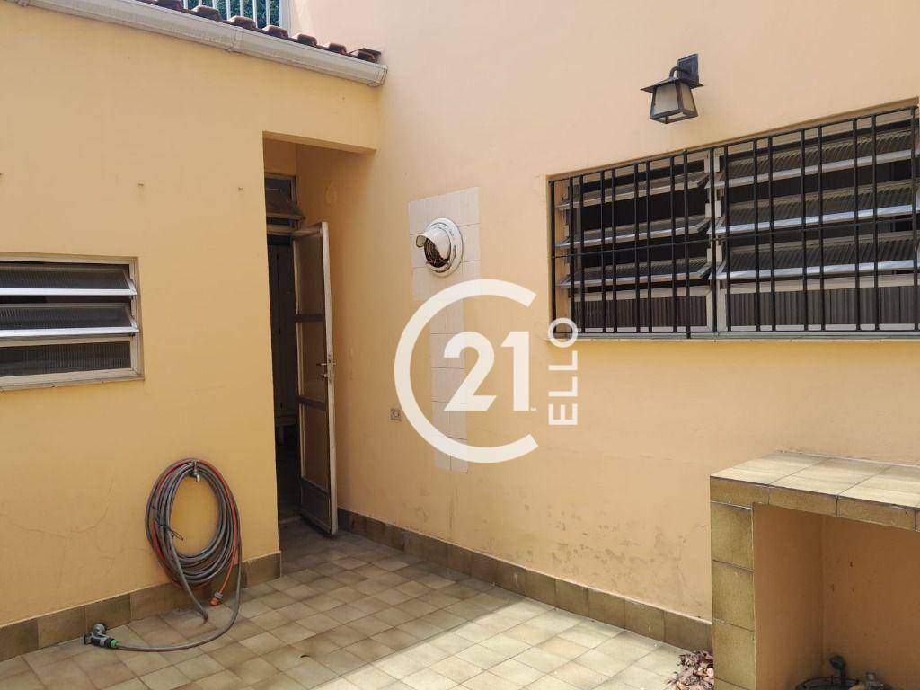 Casa à venda e aluguel com 3 quartos, 184m² - Foto 15