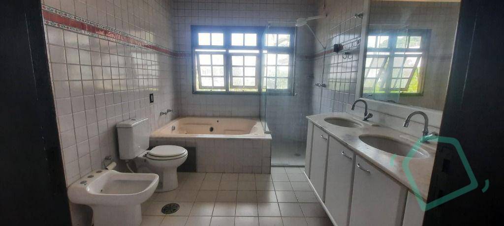 Casa para alugar com 3 quartos, 500m² - Foto 24