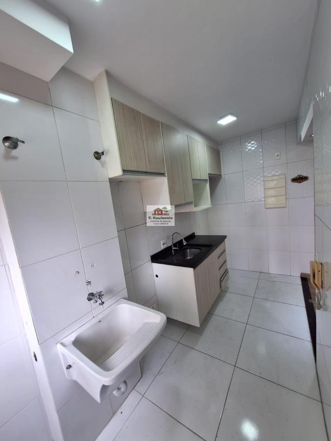 Apartamento à venda com 2 quartos, 48m² - Foto 2