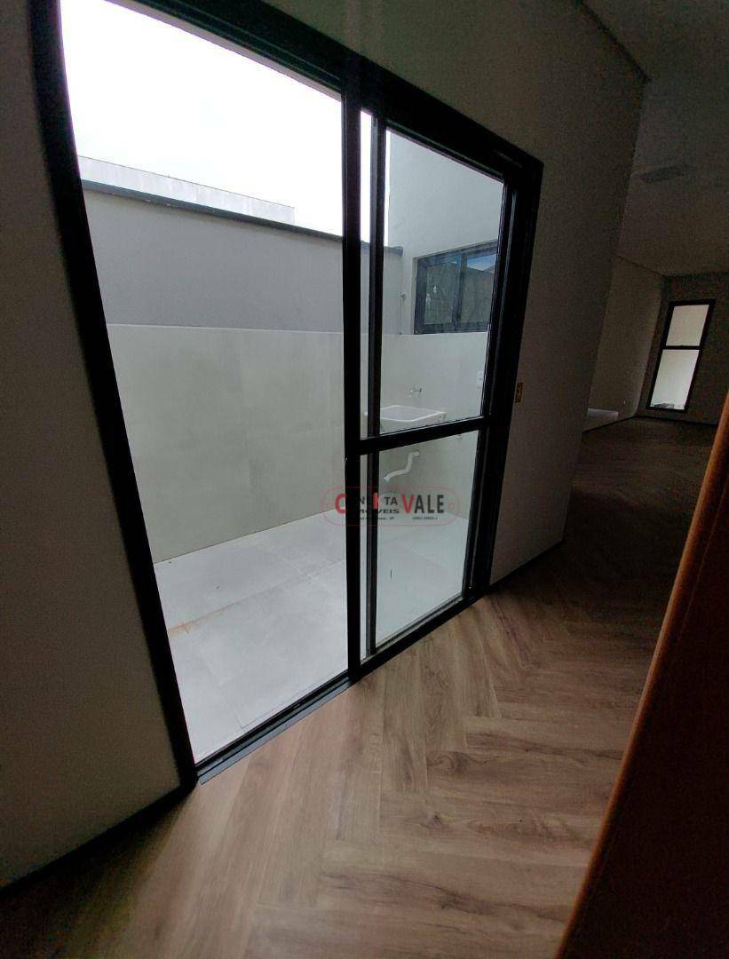 Casa à venda com 3 quartos, 80m² - Foto 22