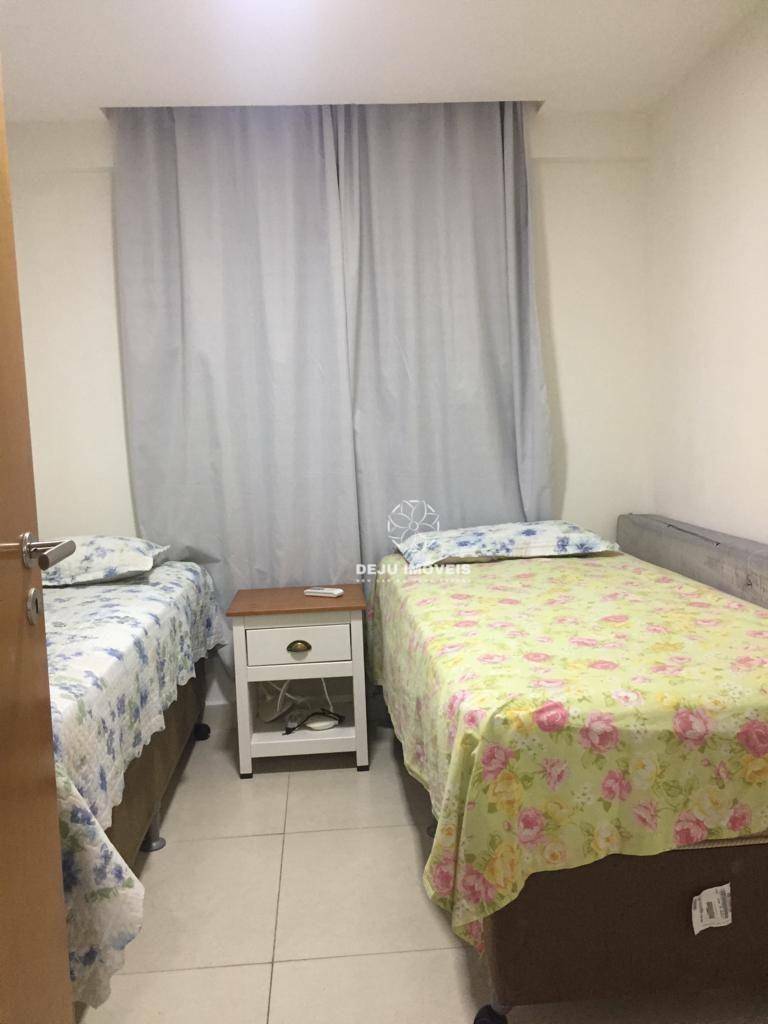 Apartamento à venda com 2 quartos, 60m² - Foto 28