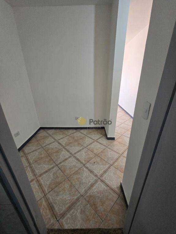 Sobrado à venda com 2 quartos, 174m² - Foto 40