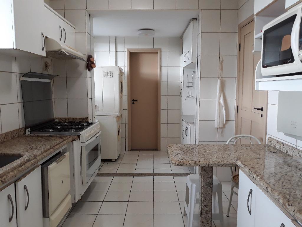 Apartamento à venda com 3 quartos, 120m² - Foto 4