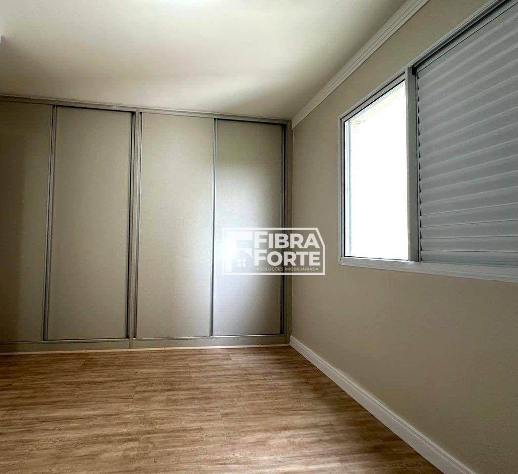 Apartamento à venda com 3 quartos, 75m² - Foto 15