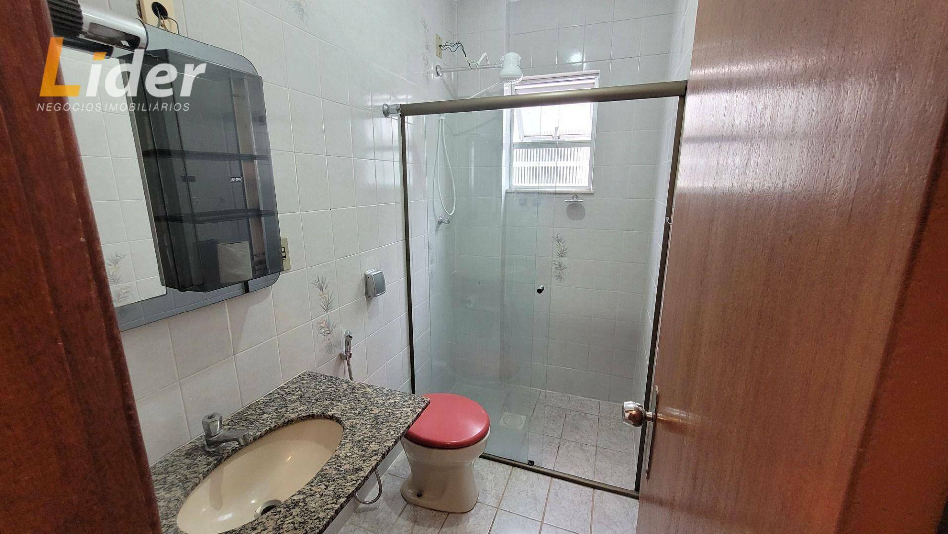 Apartamento para alugar com 2 quartos, 90m² - Foto 10