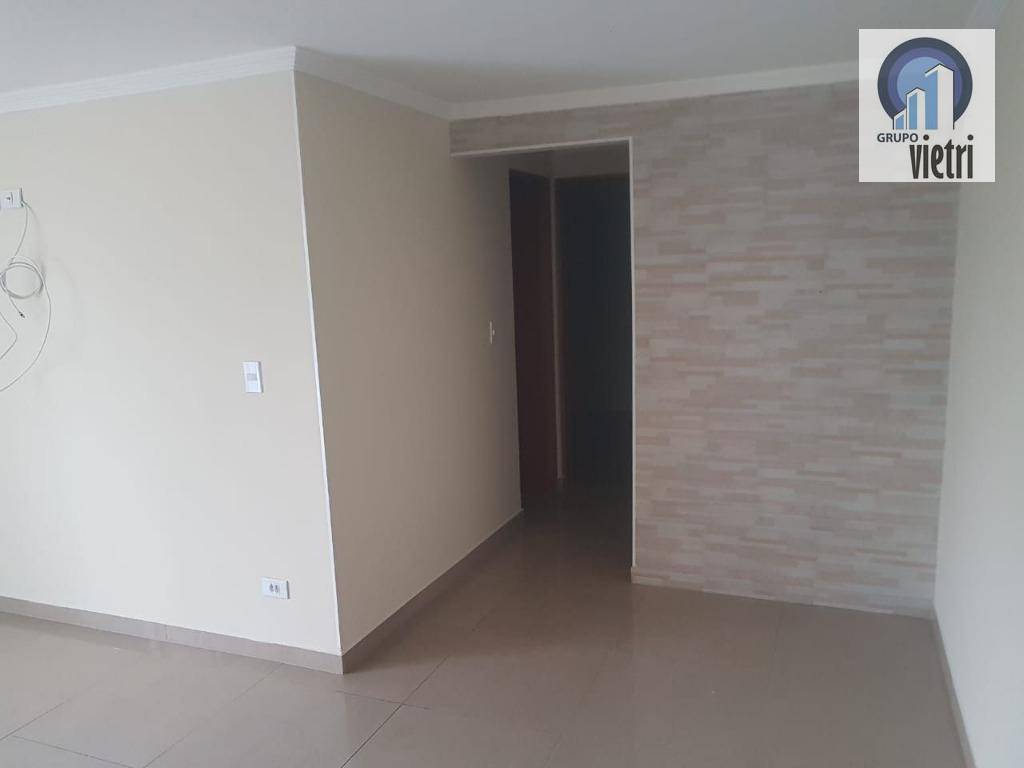 Apartamento à venda com 2 quartos, 49m² - Foto 2