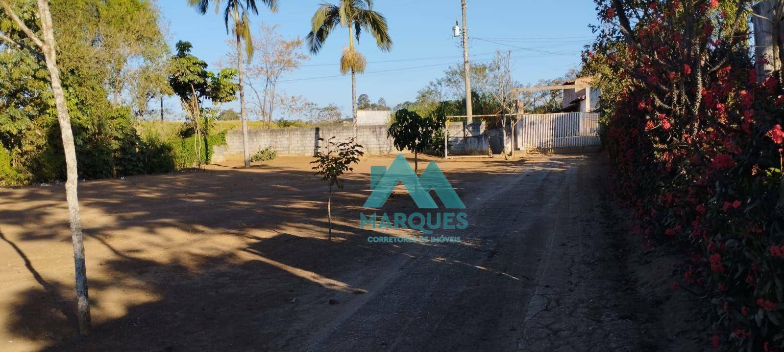 Chácara à venda com 2 quartos, 78m² - Foto 8