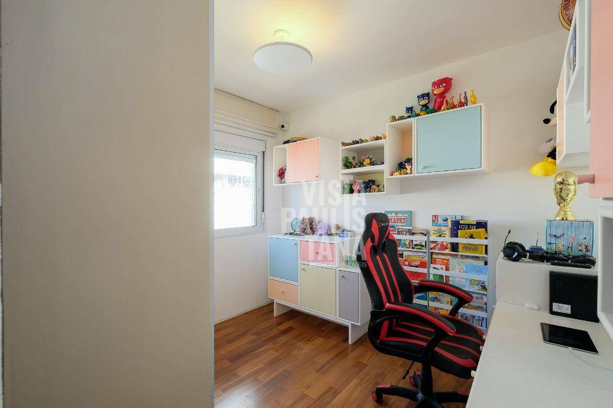 Apartamento à venda com 3 quartos, 185m² - Foto 21