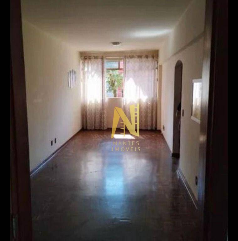 Apartamento à venda com 2 quartos, 63m² - Foto 1