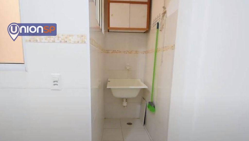 Apartamento à venda com 2 quartos, 60m² - Foto 11