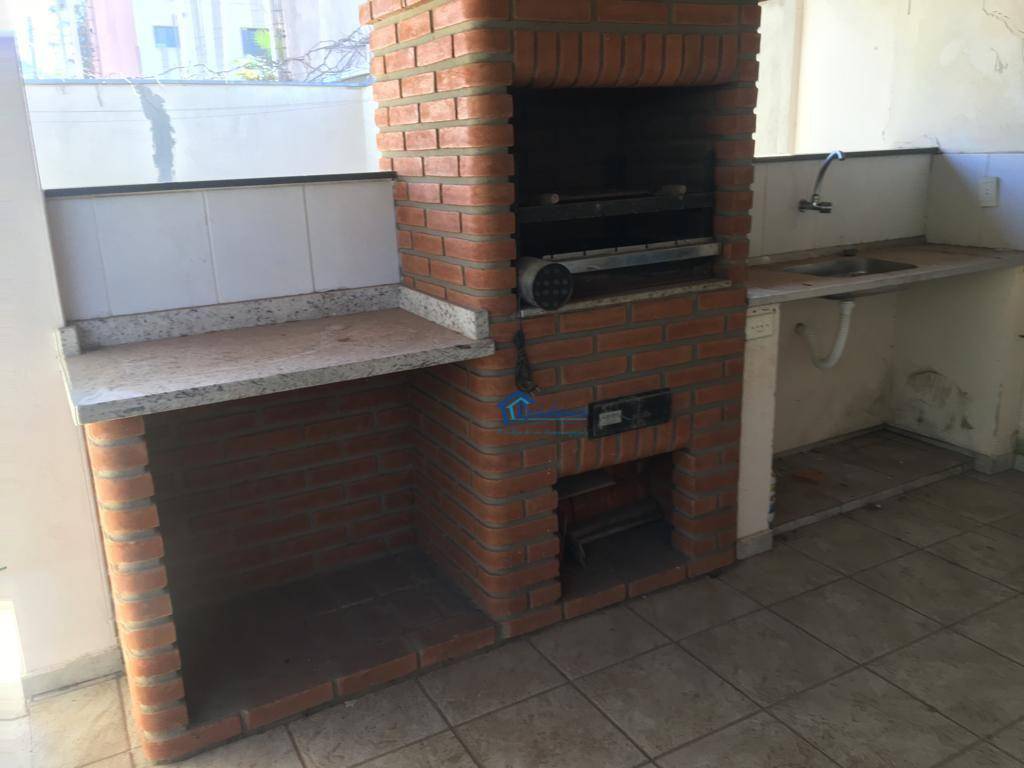 Casa à venda e aluguel com 3 quartos, 124m² - Foto 15