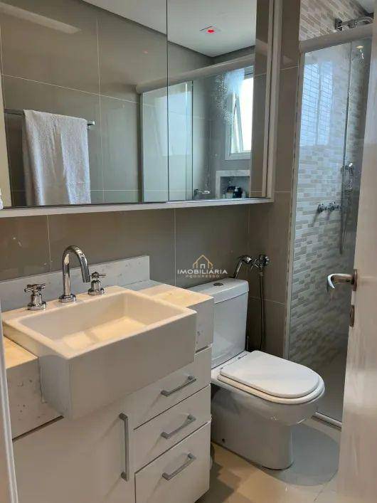 Apartamento à venda com 2 quartos, 104m² - Foto 30