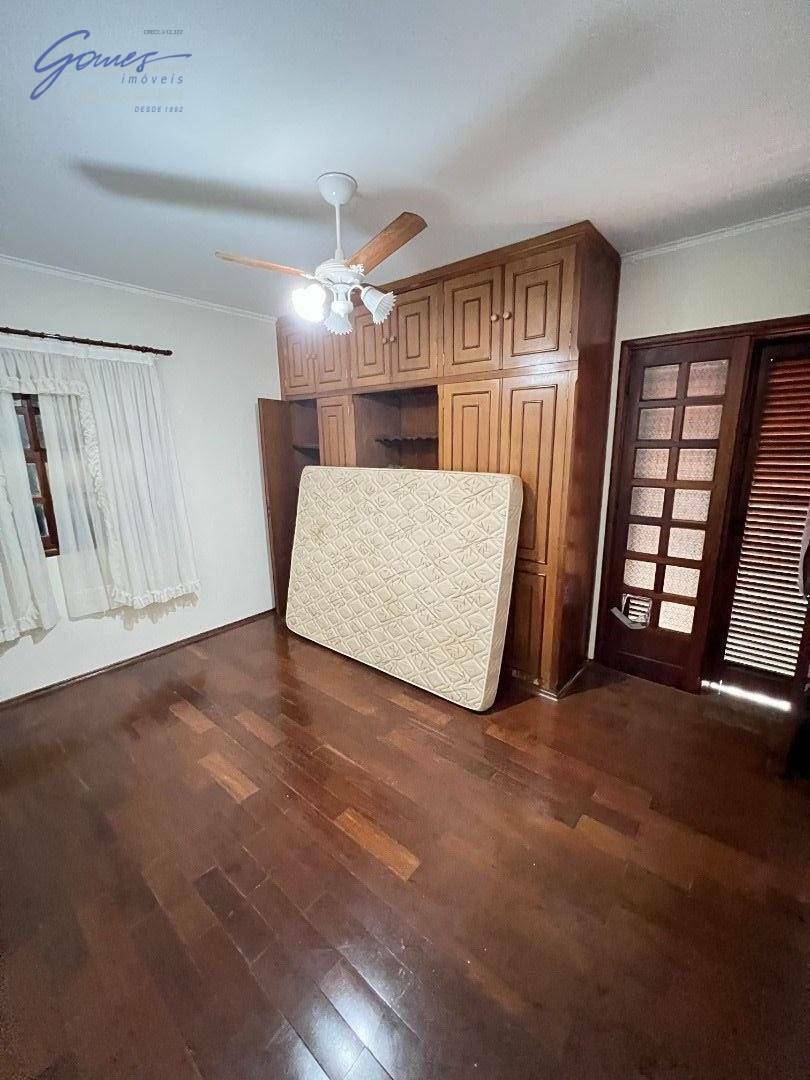 Sobrado à venda com 3 quartos, 366m² - Foto 10