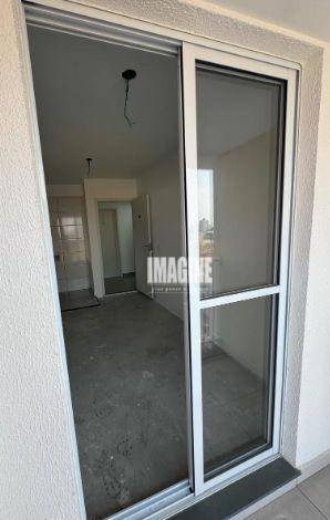 Apartamento para alugar com 2 quartos, 42m² - Foto 7