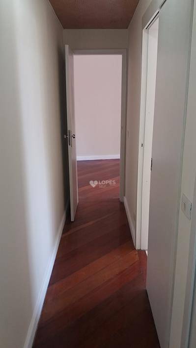 Apartamento à venda com 2 quartos, 78m² - Foto 4