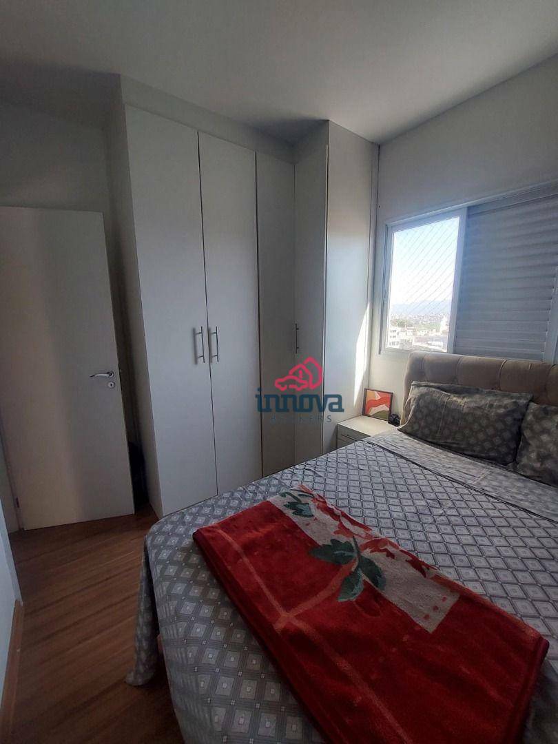 Apartamento à venda com 2 quartos, 65m² - Foto 14