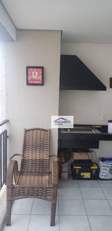 Apartamento à venda com 3 quartos, 81m² - Foto 19