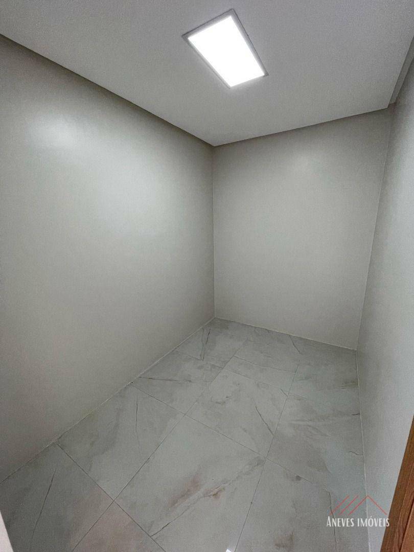Casa de Condomínio à venda com 3 quartos, 220m² - Foto 9