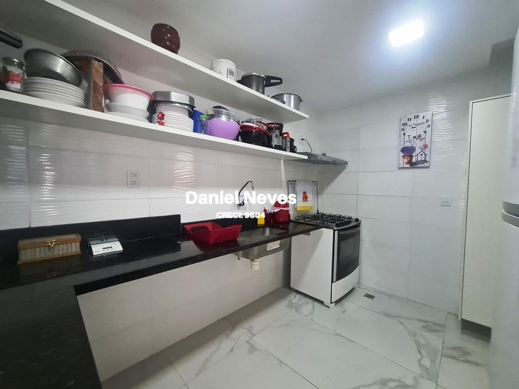 Cobertura à venda com 4 quartos, 240m² - Foto 29