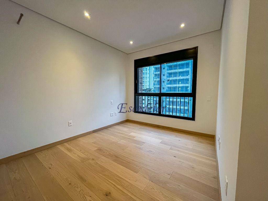 Apartamento à venda com 3 quartos, 307m² - Foto 16