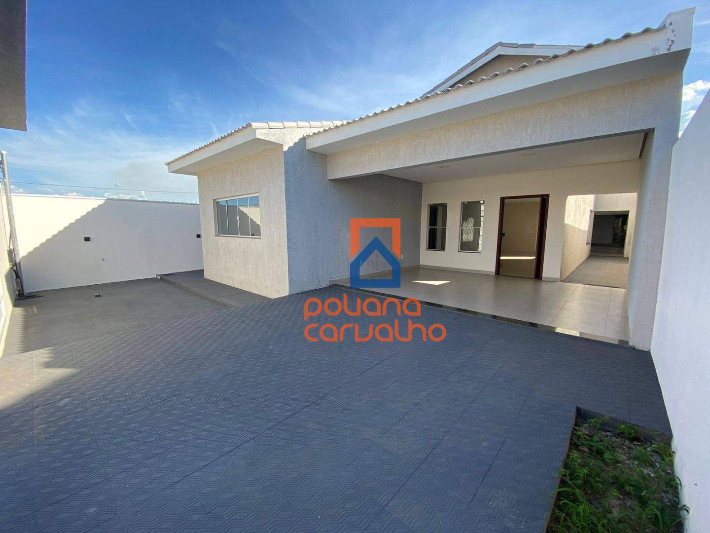 Casa à venda com 4 quartos, 280m² - Foto 1