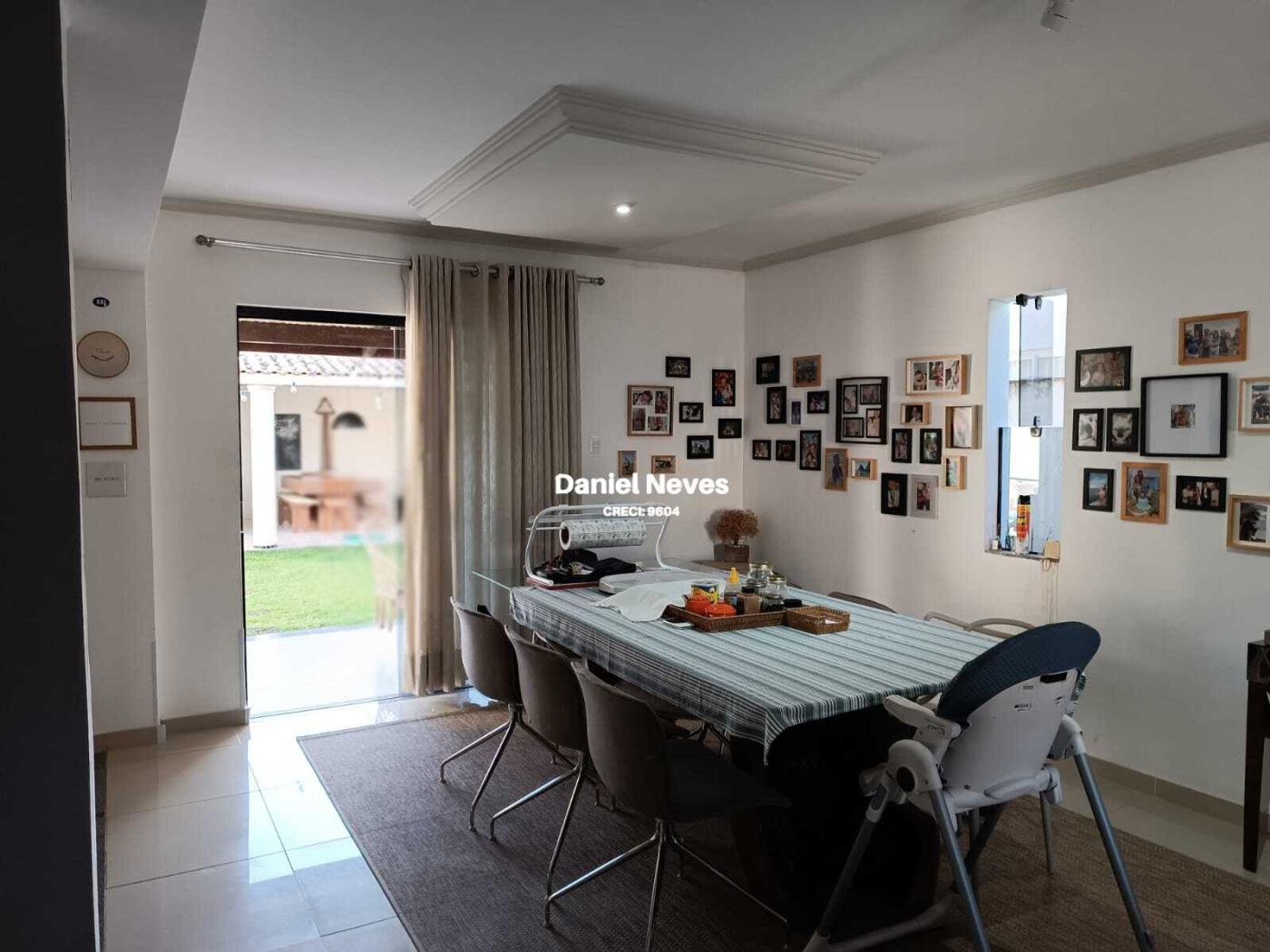 Casa de Condomínio à venda com 4 quartos, 251m² - Foto 12