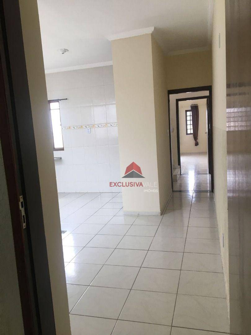 Casa à venda com 3 quartos, 204m² - Foto 5