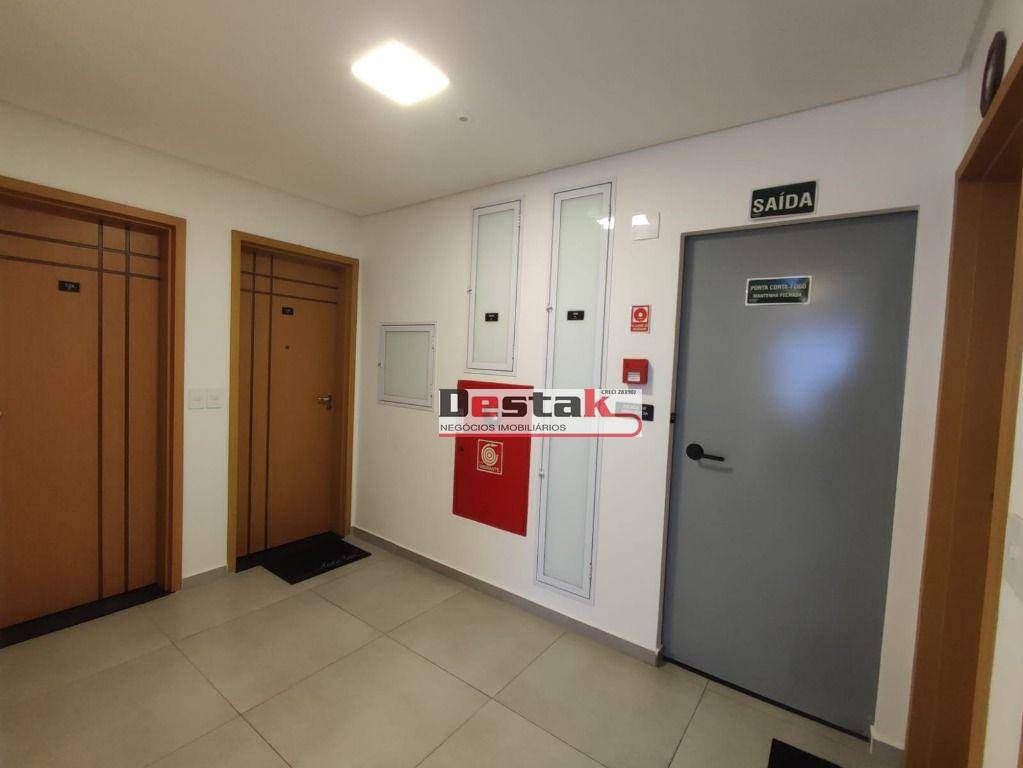 Apartamento à venda com 2 quartos, 64m² - Foto 35