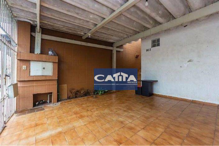 Casa à venda com 2 quartos, 80m² - Foto 3