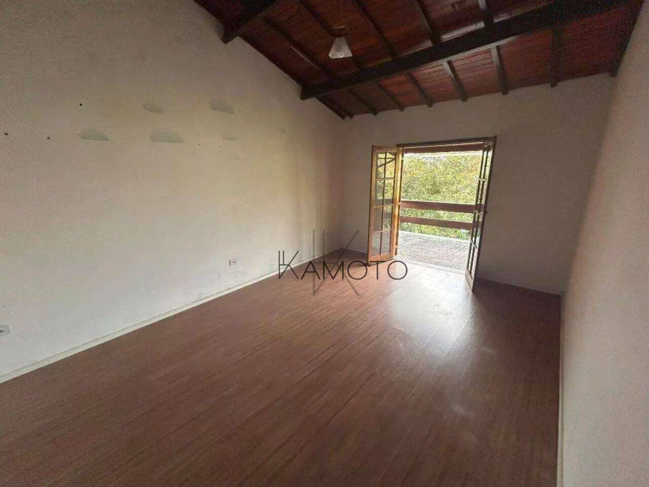 Sobrado à venda com 3 quartos, 288m² - Foto 3