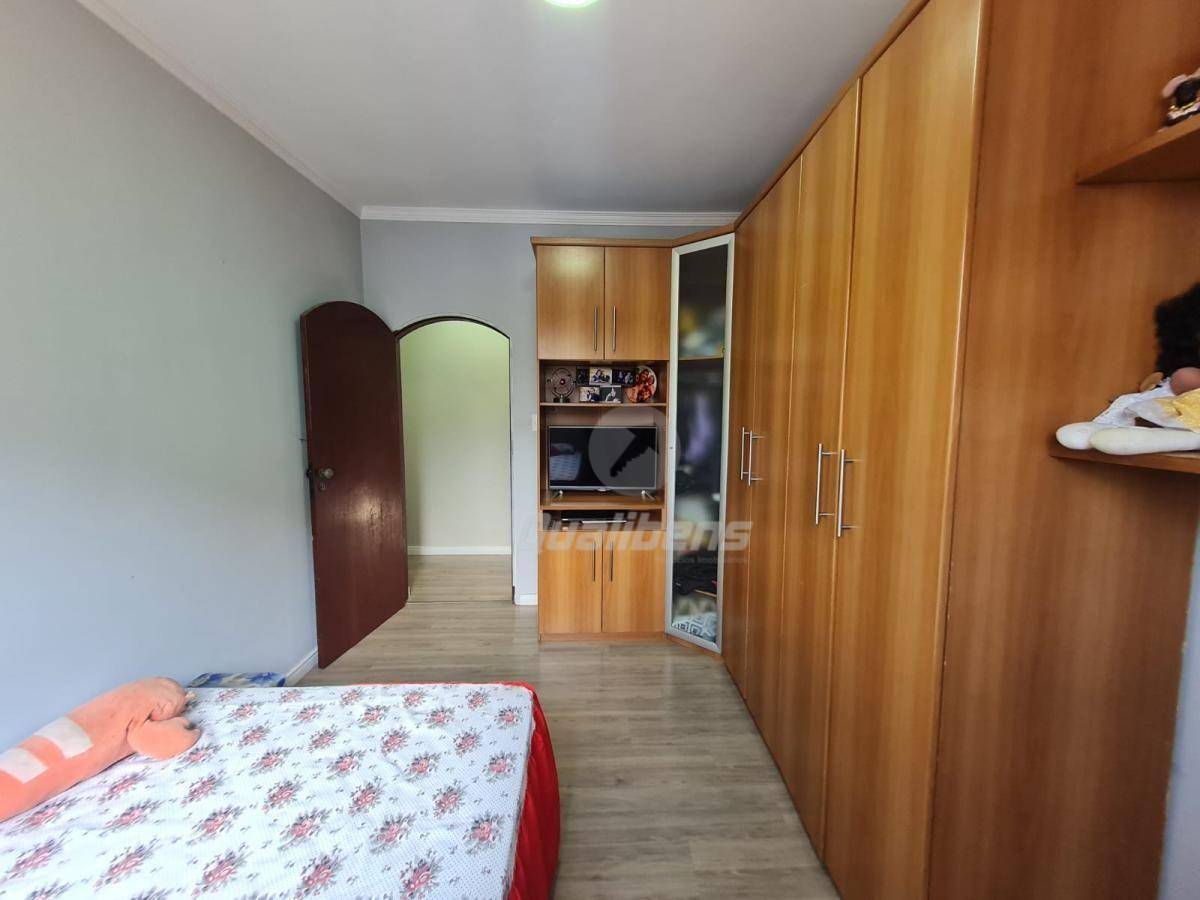 Sobrado à venda com 3 quartos, 250m² - Foto 17