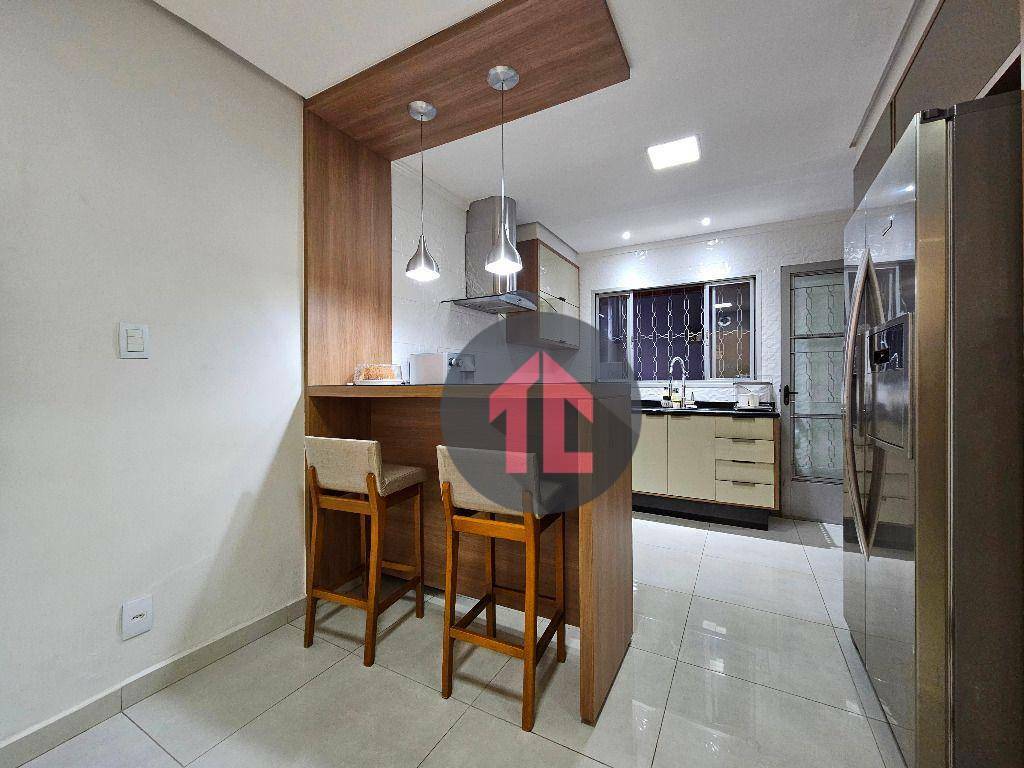 Casa à venda com 3 quartos, 105m² - Foto 6