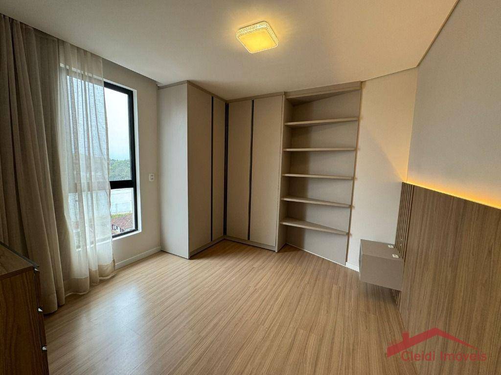 Apartamento para alugar com 3 quartos, 77m² - Foto 10