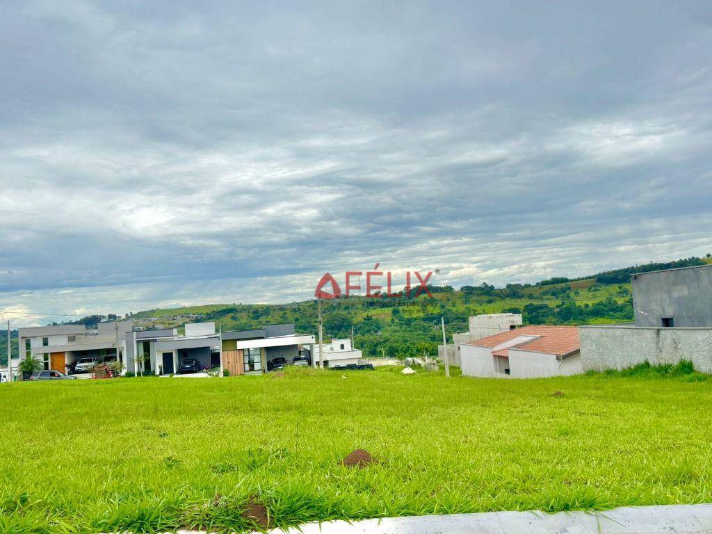 Loteamento e Condomínio, 250 m² - Foto 2