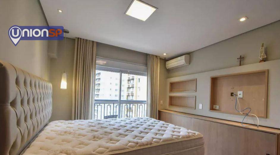 Apartamento à venda com 3 quartos, 236m² - Foto 9