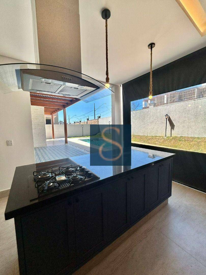 Sobrado à venda com 4 quartos, 337m² - Foto 13