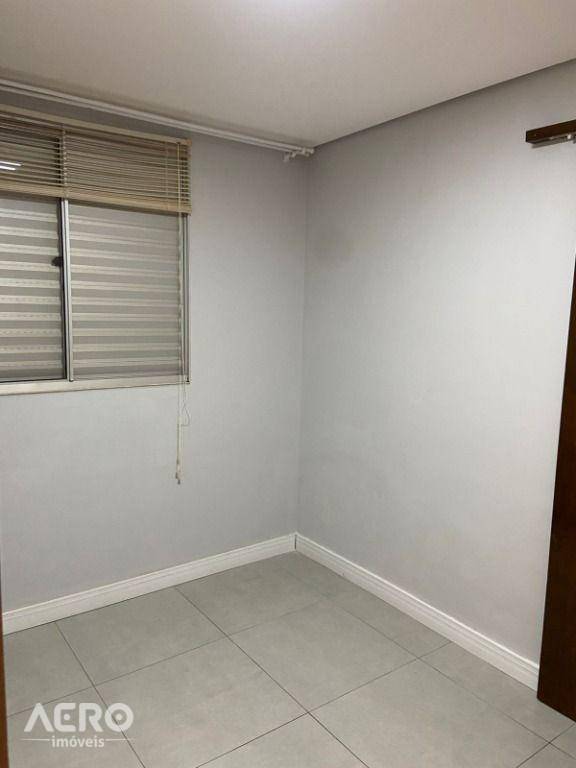 Apartamento à venda com 2 quartos, 70m² - Foto 45